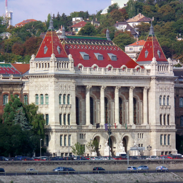 DU HỌC HUNGARY - BUDAPEST UNIVERSITY OF TECHNOLOGY AND ECONOMICS (BME)